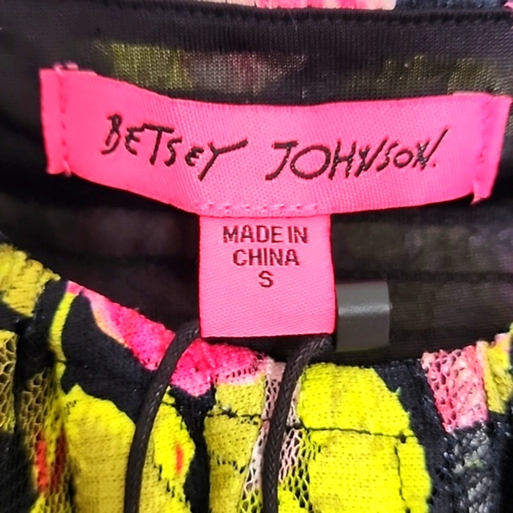 Betsey Johnson Women's Mini Lace Rose Floral Dress.  Size S - Picture 5 of 11